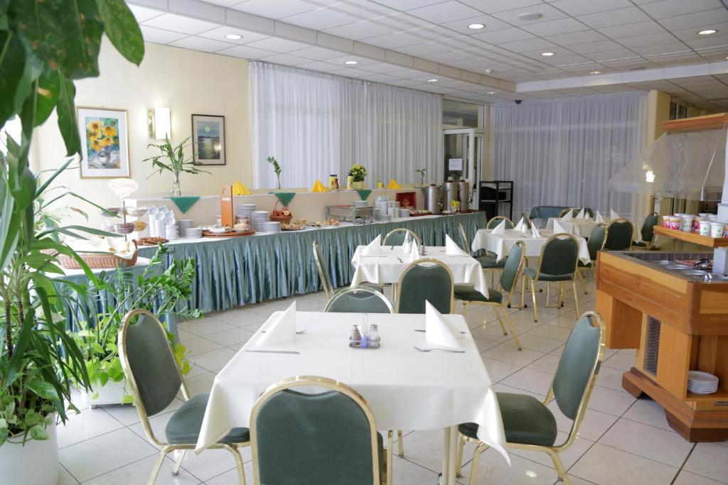Hotel Bara Gellert บูดาเปสต์ ภายนอก รูปภาพ